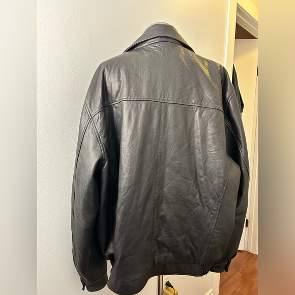 Vintage Unisex Leather Bomber Jacket Oversized - Picture 9 of 16